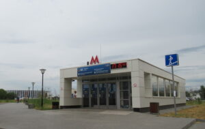 Озеро Мещерское. Станция метро "Стрелка"
